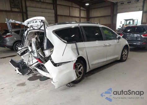 2018 Chrysler Pacifica Touring L из США, поврежденный, VIN 2C4RC1BG3JR194075